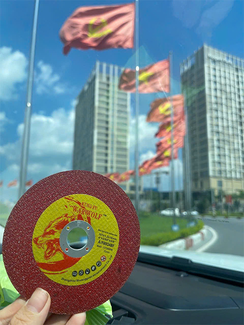 Vật tư kim khí